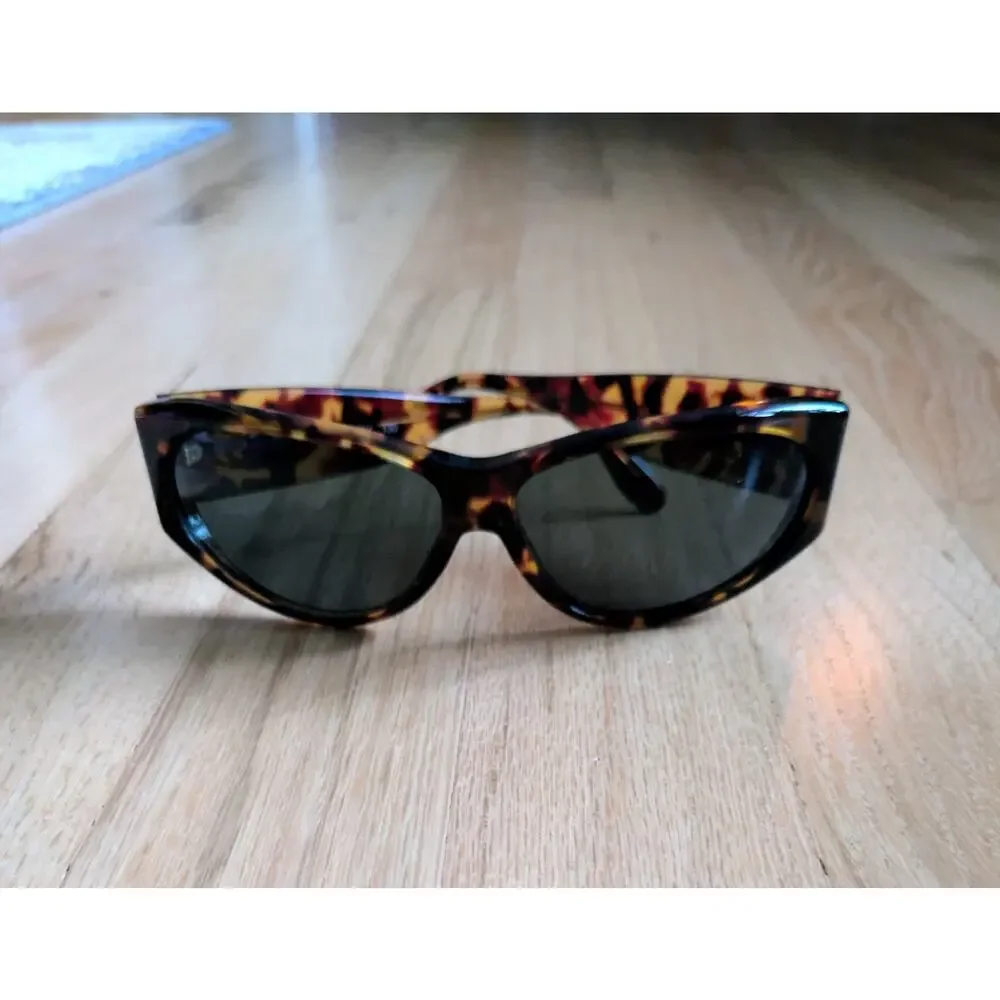 Gucci Sunglasses Tortoise Oversized Vintage